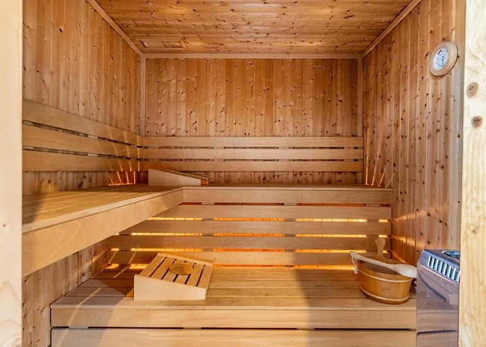 빌라 Extravagant 5-bedroom Mansion *