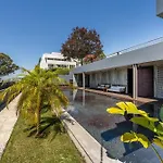 Extravagant 5-bedroom Mansion * فيلا نوفا دي غايا