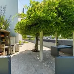 Extravagant 5-bedroom Mansion فيلا نوفا دي غايا