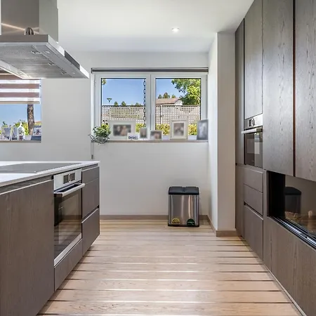 Extravagant 5-bedroom Mansion Вилла